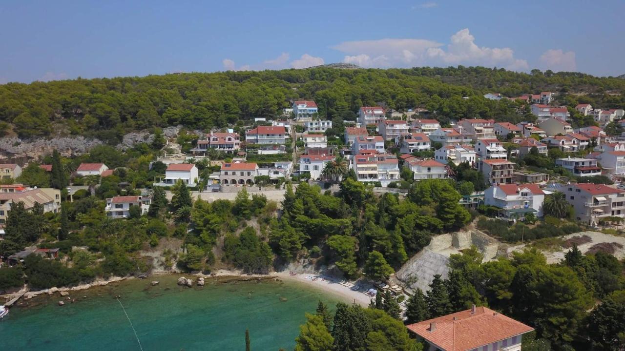 Apartments Tatjana Dominis Хвар Экстерьер фото