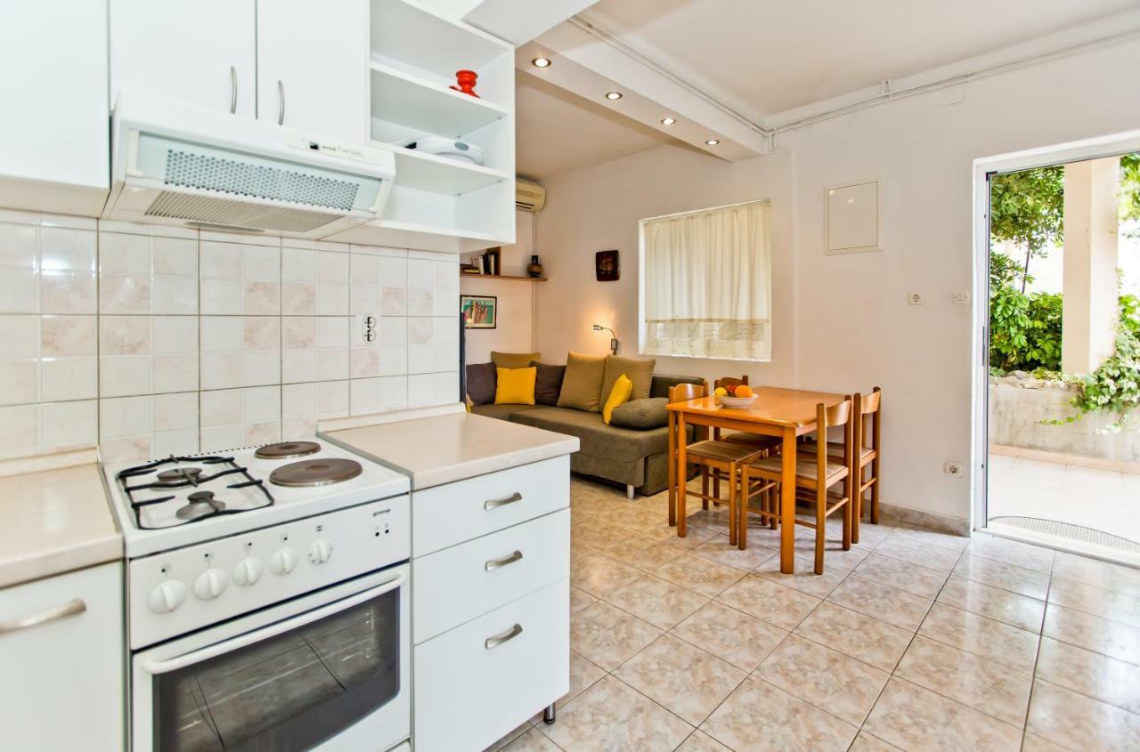 Apartments Tatjana Dominis Хвар Экстерьер фото